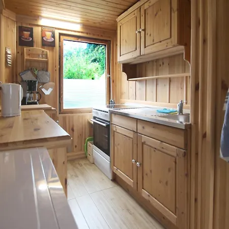 Bungalow, Wernsdorf , Cleaning Included