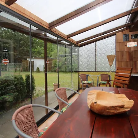 Bungalow, Wernsdorf , Cleaning Included 度假居 *